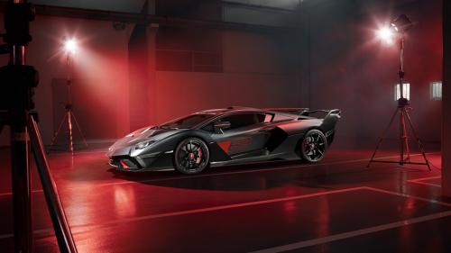 Купе Lamborghini SC18