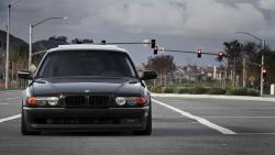 Картинки бмв 740