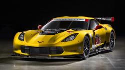 Chevrolet Corvette C7.R желтый спорткар