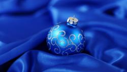 Синий шарик